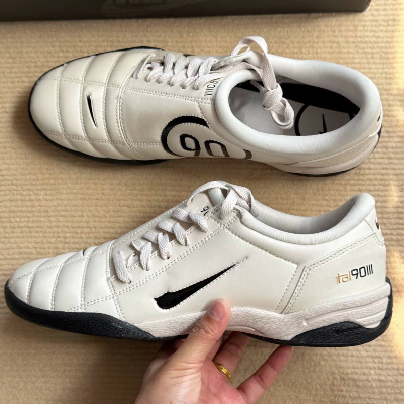 Putian comercio exterior Total 90 zapatos de fútbol cómodos y versátiles antideslizantes zapatos deportivos resistentes al desgaste zapatos de entrenamiento de moda para hombres y mujeres