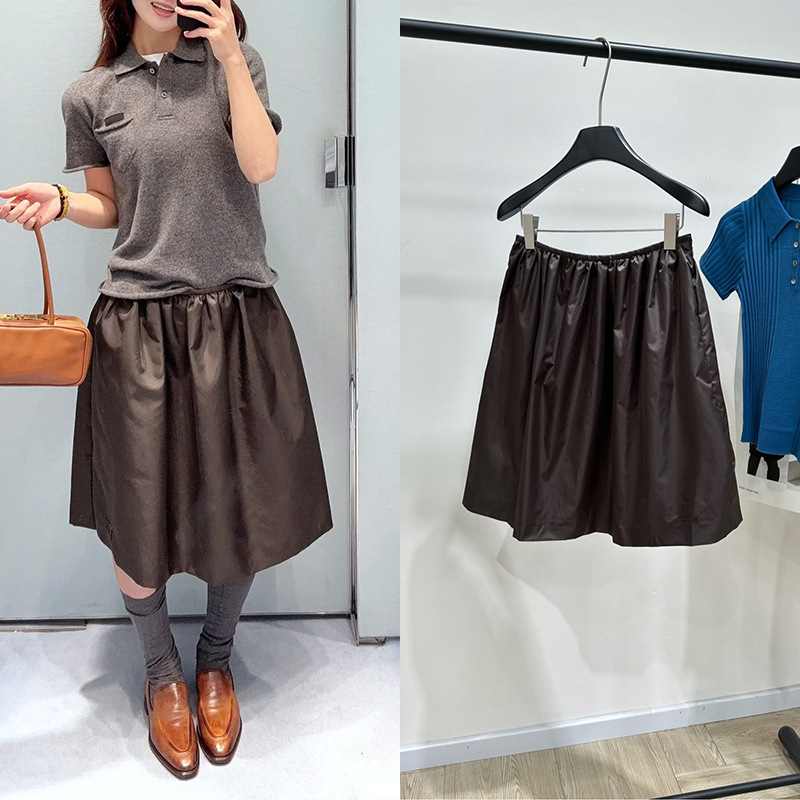2025 Autumn and Winter Coffee Color Glossy Patch Letter Elastic Waist Casual Mid-Length Skirt High Waist Loose Versatile Skirt for Women