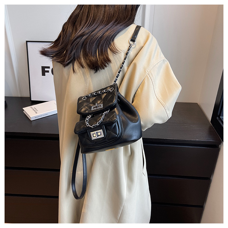 Women's Quilted Chain Mini Backpack Versatile Small Bag_voghion.com