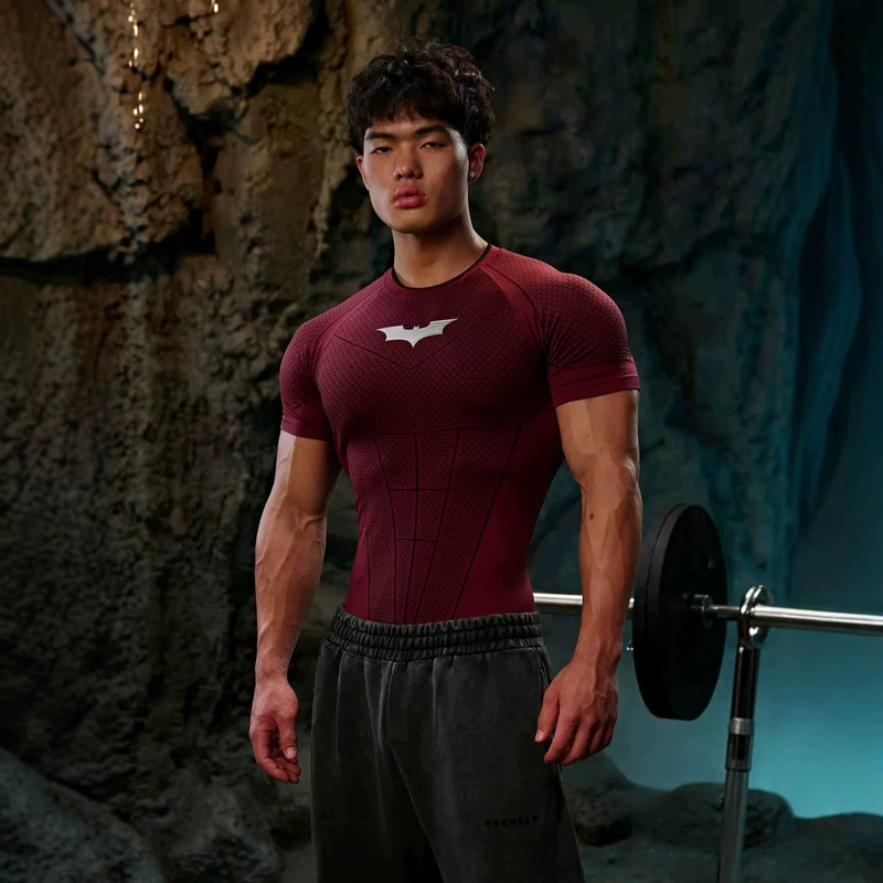 YOUNGLA co-branded Batman men's T-shirt sports fitness quick-drying breathable elastic slim-fit short-sleeve training top