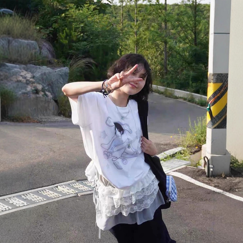 In-Stock 25 New Korean Niche Trendy Brand Ins Cartoon Illustration Niche Girl Comic Style Short-Sleeve T-Shirt Top