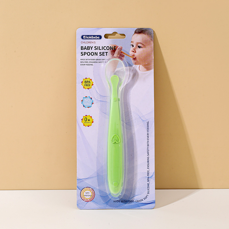 Cuchara de silicona para bebés recién nacidos con agua y arroz Cuchara pequeña vajilla para niños Complemento alimenticio Cuchara suave de silicona