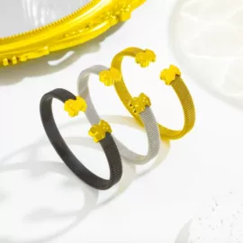 首饰套装;手镯;项链