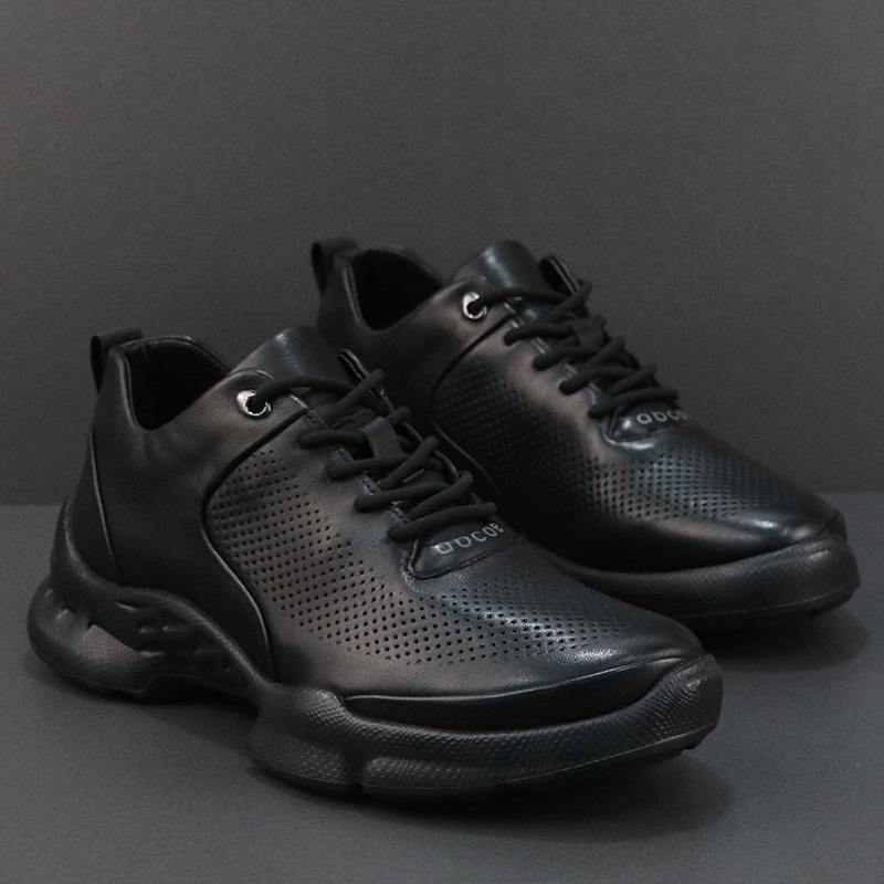 정품 가죽 야외 남성 신발 2025 여름 통기성 가죽 걷기 미끄럼 방지 내마 모성 경량 캐주얼 스포츠 남성용 운동화