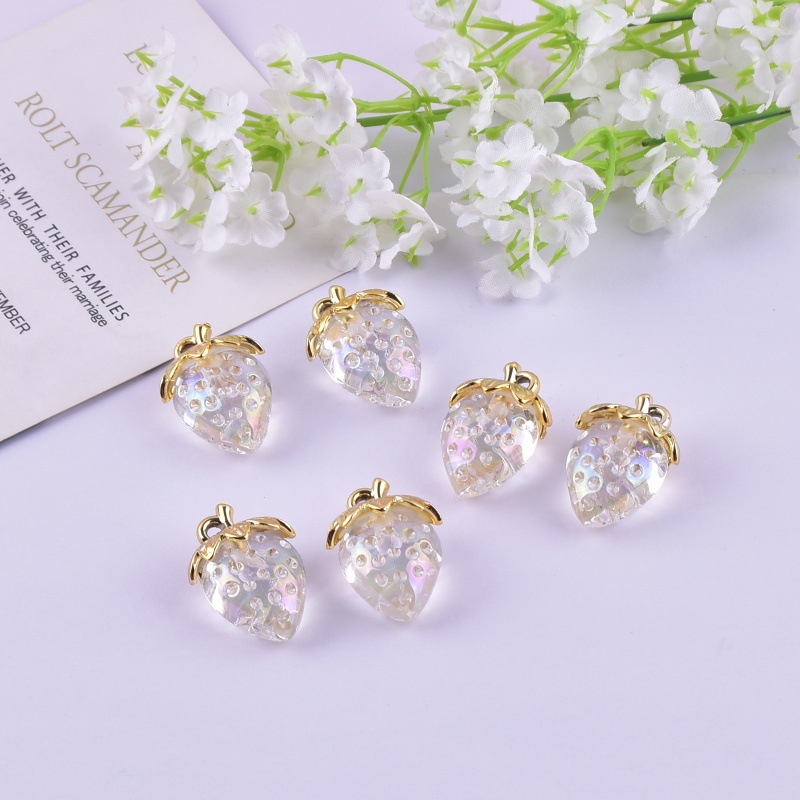 37g Weight 10 PCS/Package 23*32mm Resin Strawberry Pendant