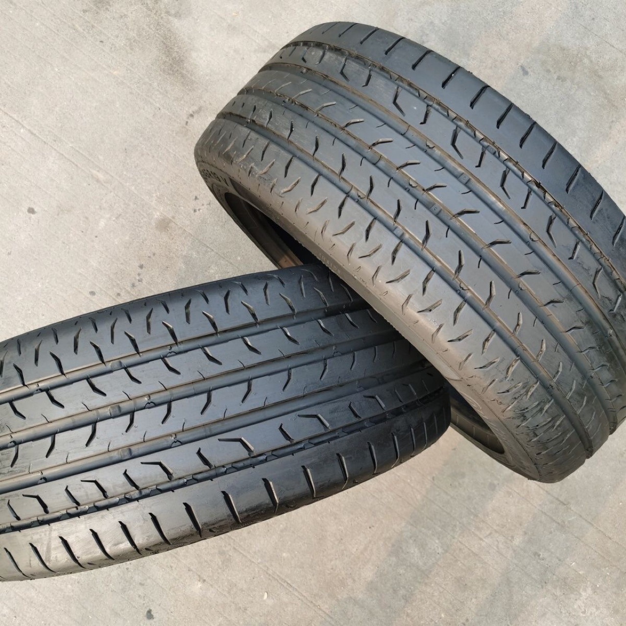 Used Ma Brand Tire 245/45R20 Aurora Wei Pai VV5 Changan UNIT Star Way BYD Tang Original