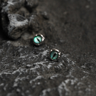 �������ħ֮�۶���г��䵭�L�r�аٴҎ�t�{ɫ�۾�؈ͫ���h