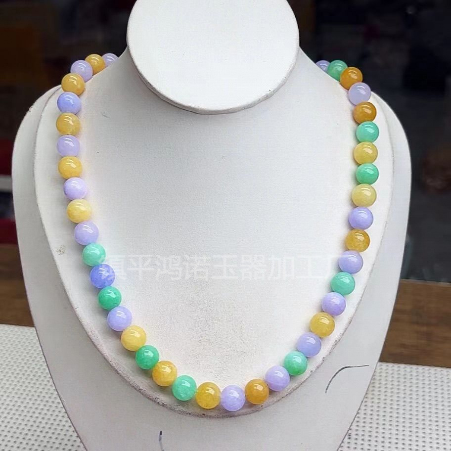 翡翠色三彩手链