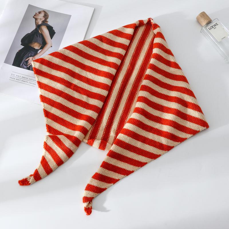 줄무늬 트라이앵글 니트 스카프 오렌지