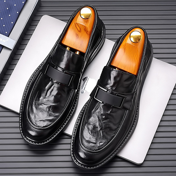 Leather grabber