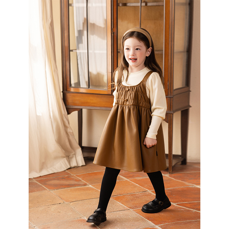 AMYBABY GIRLS 스커트 가을 2024 새로운 MAILLARD 캐주얼 예술적 유행 가죽 스커트 슬립 스커트