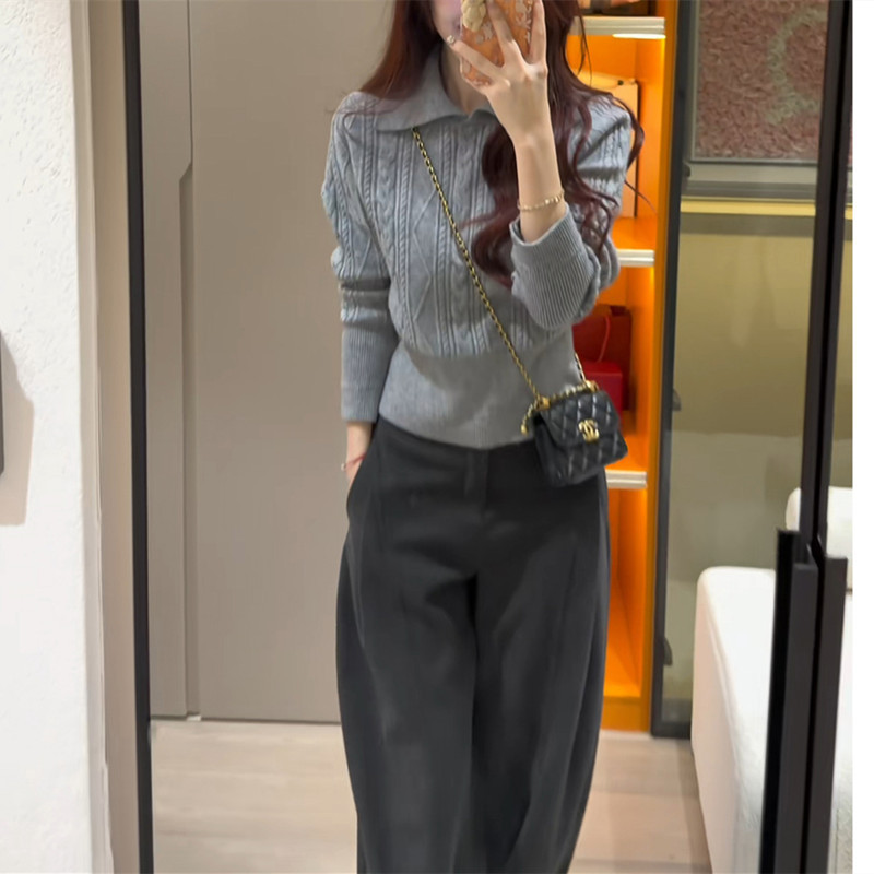 2025 New Autumn and Winter Lapel Twist Slimming Look Western Style Chic Knitwear French Elegant Waist Long-Sleeved Knitwear for Women