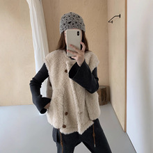 休闲短款圆领羊羔毛毛马甲皮毛一体女2025秋冬新款韩系皮草背心
