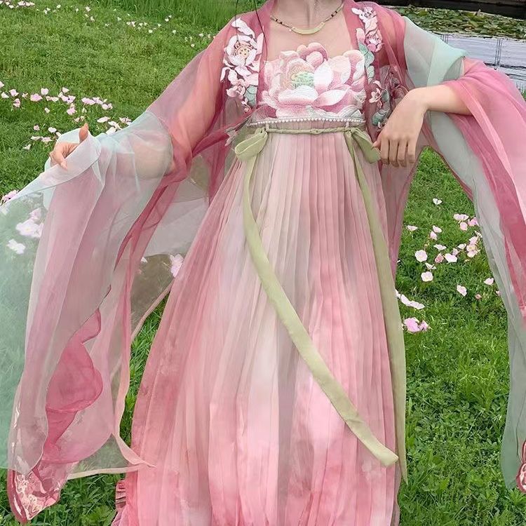 新しい刺繍入りスーパー妖精漢服女性のグラデーション唐製長袖シャツ柯子スカート日常衣装古代スタイル大蓮漢服|undefined
