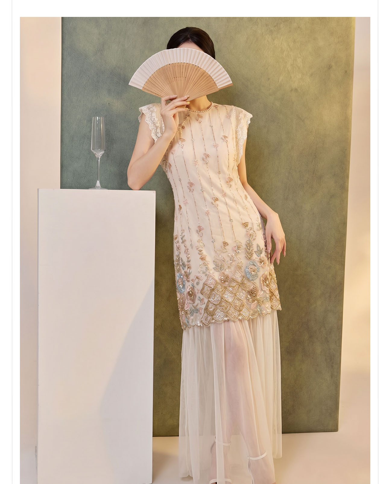 Váy dài ren hai lớp tay áo lưới đính sequin thêu giả — Hồng Hạnh chi tiết 7