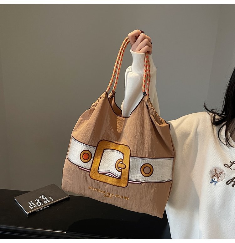 2024112815295011812016w750h776_750x750.j