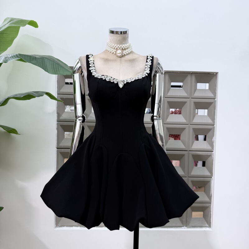 Amazon British Summer 2025 Birthday Party Diamond Gorgeous Decoration Puffy Fishbone Dress Backless Pure Desire