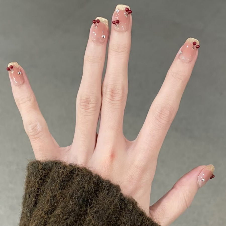 奶黄法式樱桃立体点胶点钻猫眼高级质感气质美甲短款30-T穿戴