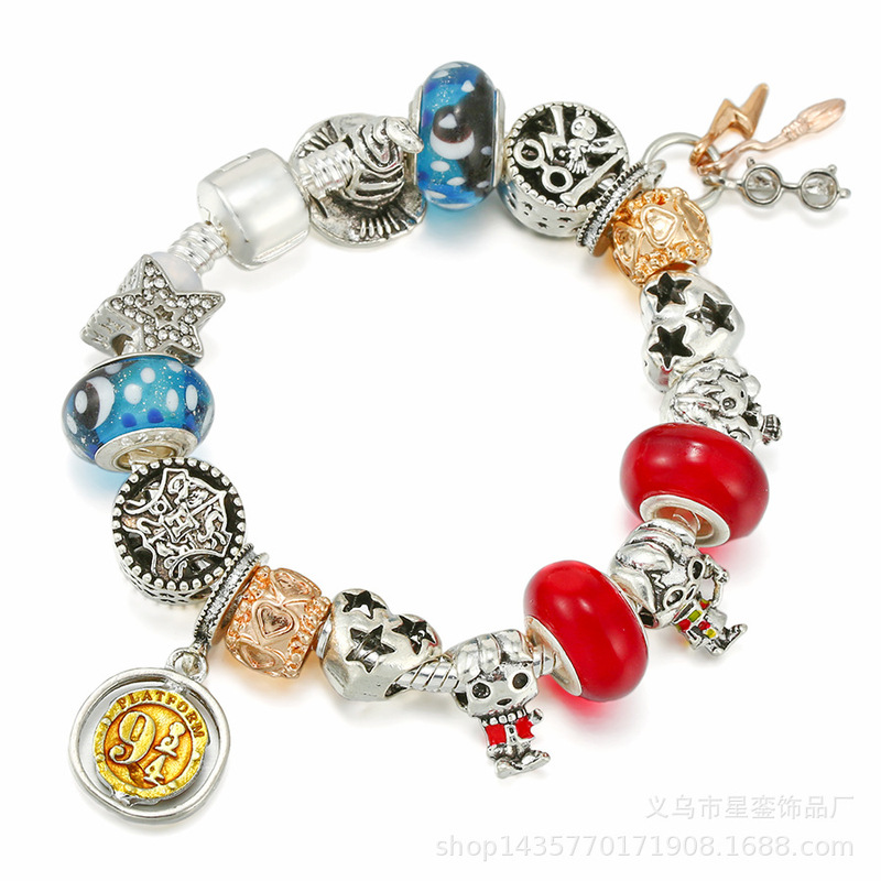 9 and 4 points 3 and broom lightning eye charm bracelet diy magic hat movie peripheral alloy bracelet European and American 9 and 4 points 3 and broom lightning eye charm bracelet diy magic hat movie peripheral alloy bracelet European and American