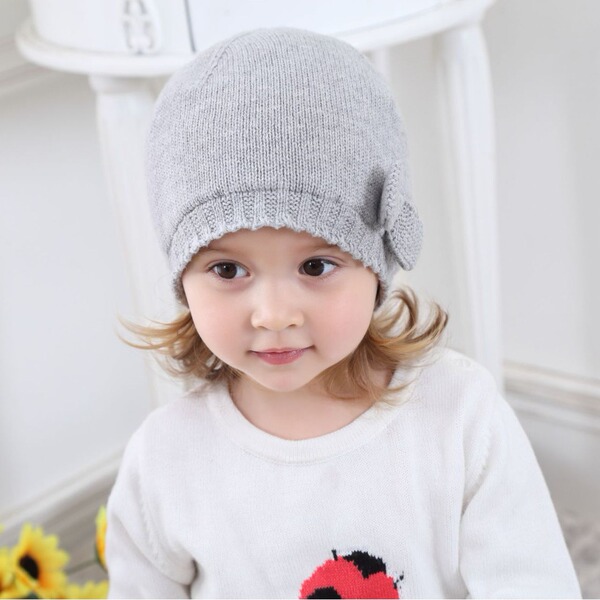 Children's demi-season keep warm knitted woolen knitted hat with bow