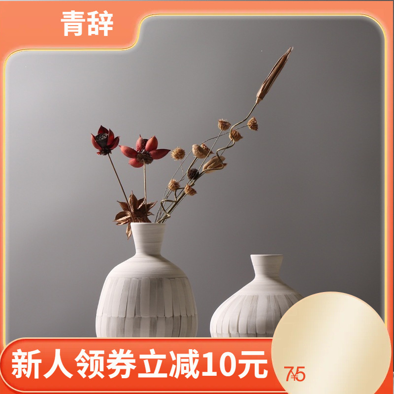 Japanese-Style Pink Clay Pottery Vase for Dried Flowers, Creative Clay Decoration Piece, Handmade Soft Decor Flower Vessel