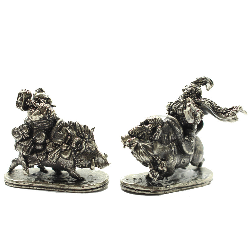 Niños de dibujos animados escritorio muñeca adornos cobre blanco retro enano Legión Soldado modelo coche Juguete Mano