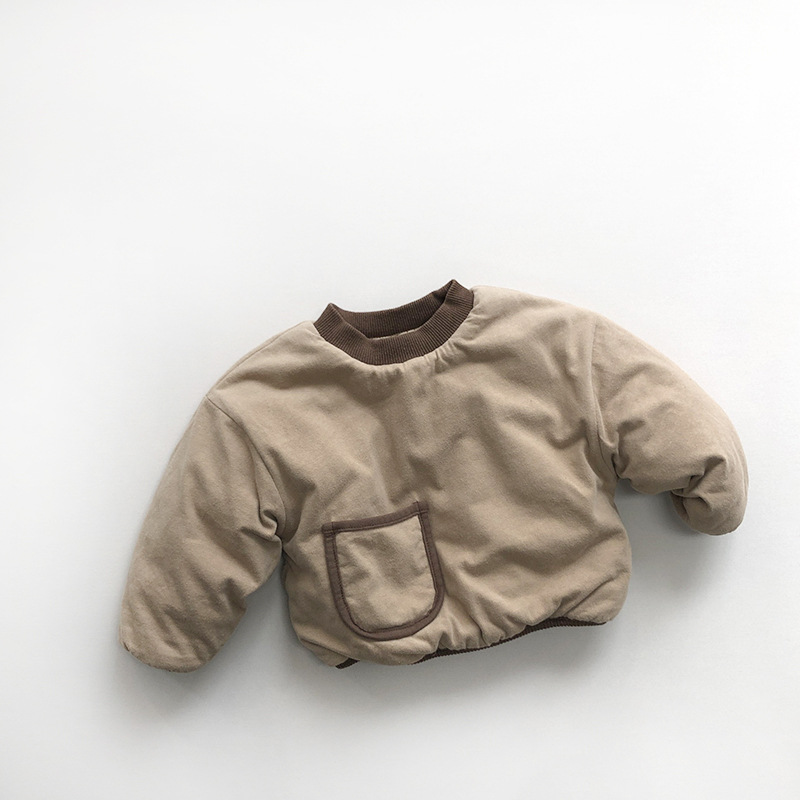 Suave glutinoso y fácil de combinar ~ niños y niñas camisa de muñeca acolchada de invierno para niños bebé engrosado cálido todo-fósforo superior moda coreana