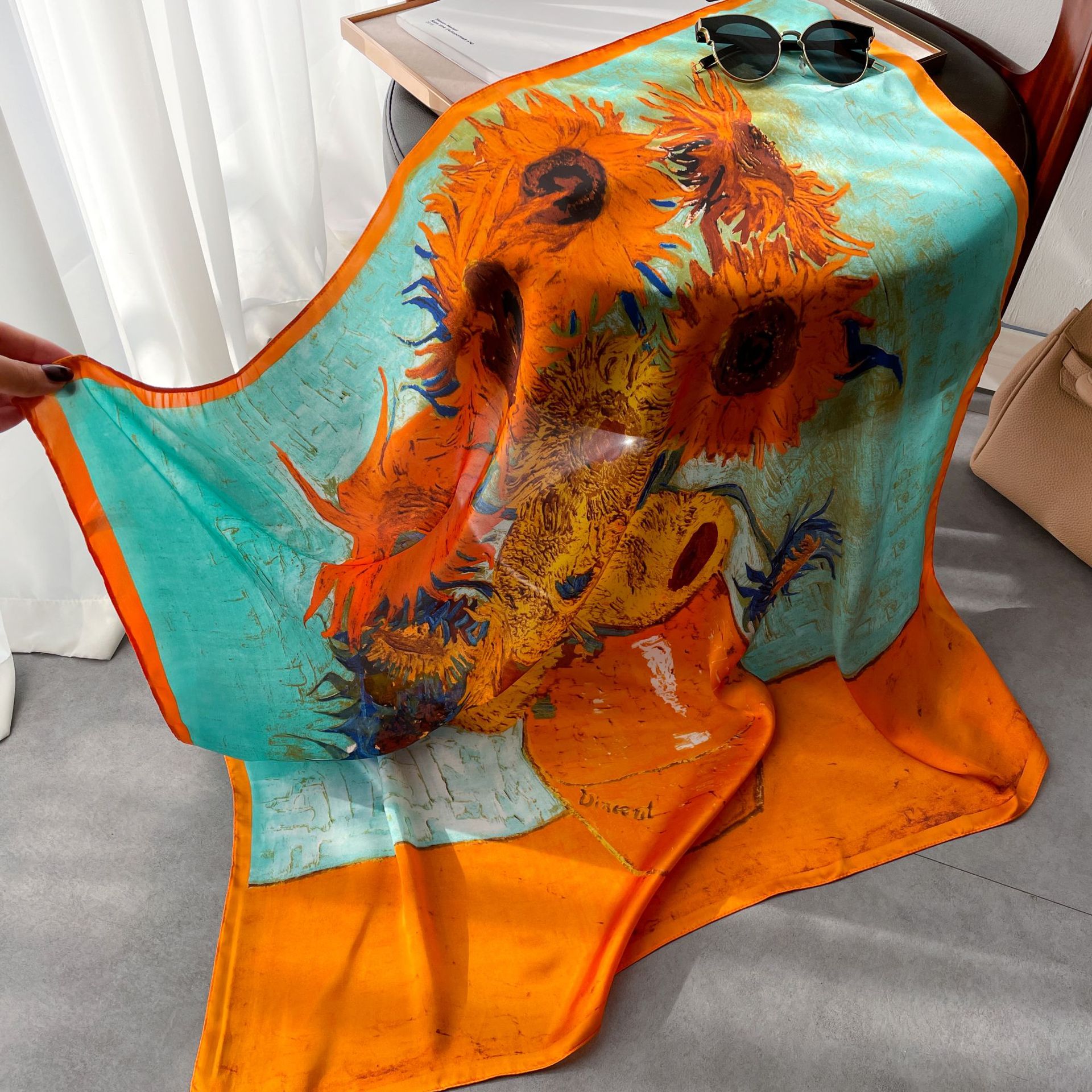 2022 Spring and Autumn New Printed Flower Scarf Women's Dual Use Shawl Scarf Korean Printed Scarf Beach Scarf_voghion.com