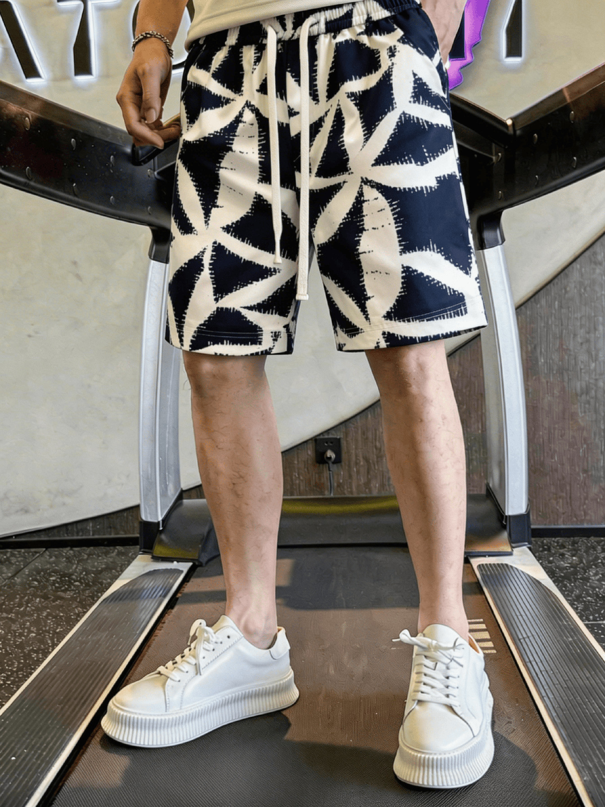 American Casual Summer Print Shorts For Men - High Street Fashion Loose Fit Beach Shorts With Artistic Pattern_viptrois.com