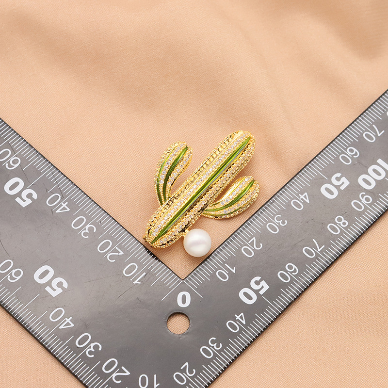 Natural de agua dulce perla broche personalidad femenina accesorios ropa temperamento cactus ramillete joyería 18K oro real galvanoplastia image 4