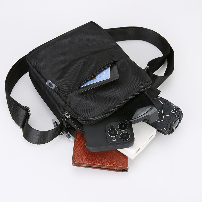 Nuevo tipo de bolso de hombro casual para hombres, gran capacidad para viajar al aire libre, bolso portátil multifuncional, bolso de hombro ligero