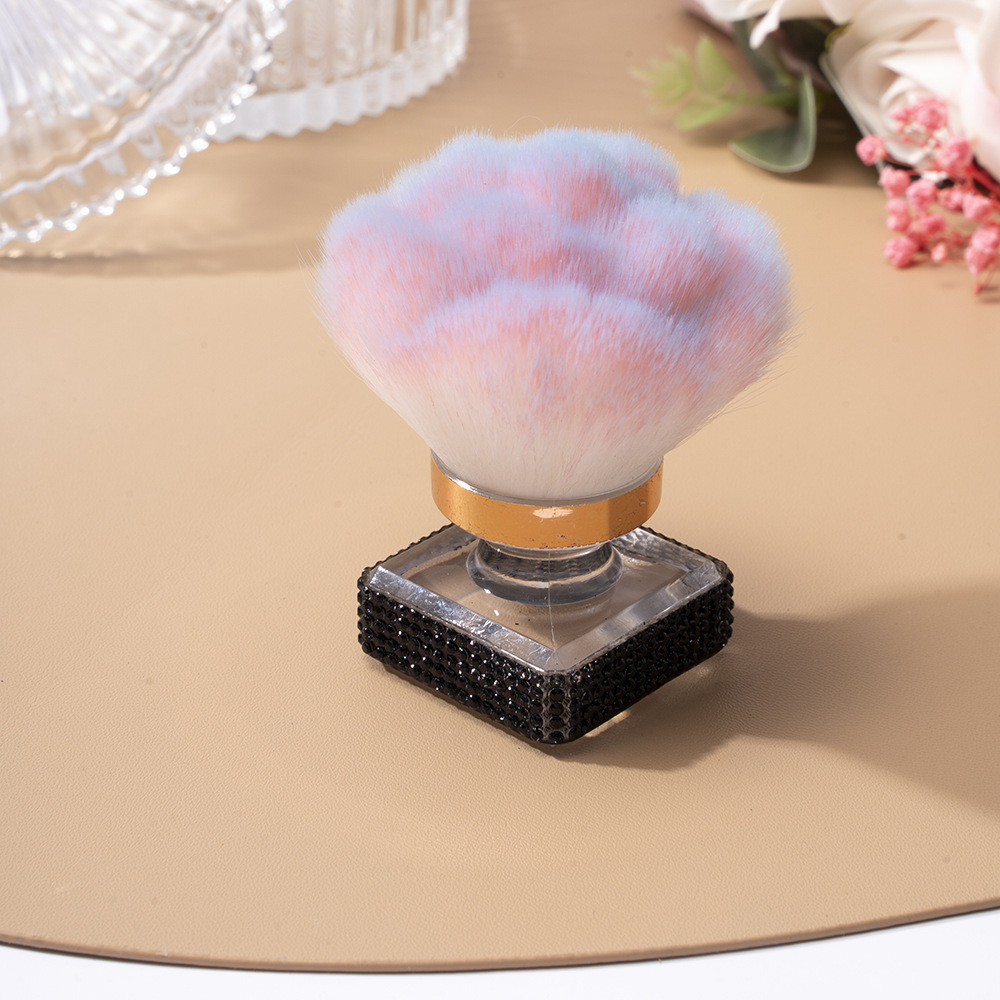 Diamantes transfronterizos de alta calidad multifunción venta caliente de un solo cepillo de polvo de manicura cepillo de base cepillo de maquillaje belleza
