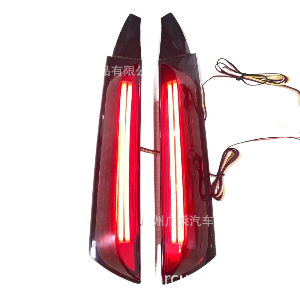 Adecuado para 15-20 Toyota corredor columna luz corredor luz trasera luz diurna