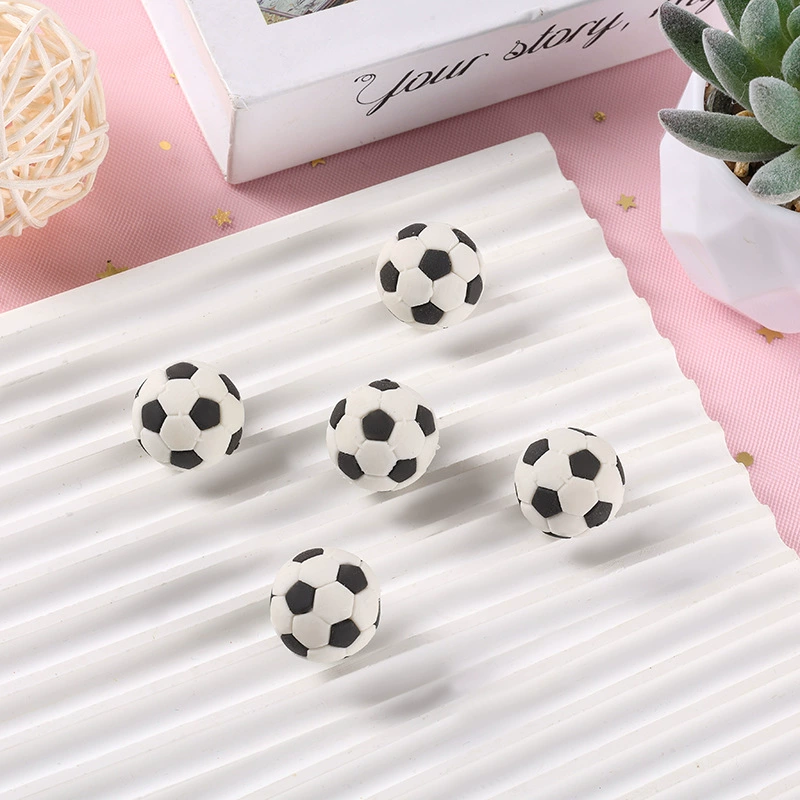 Маленький ластик в форме футбольного мяча, ластик для мальчика-футболиста, креативный подарок для студентов, оптовая продажа, трансграничный ластик