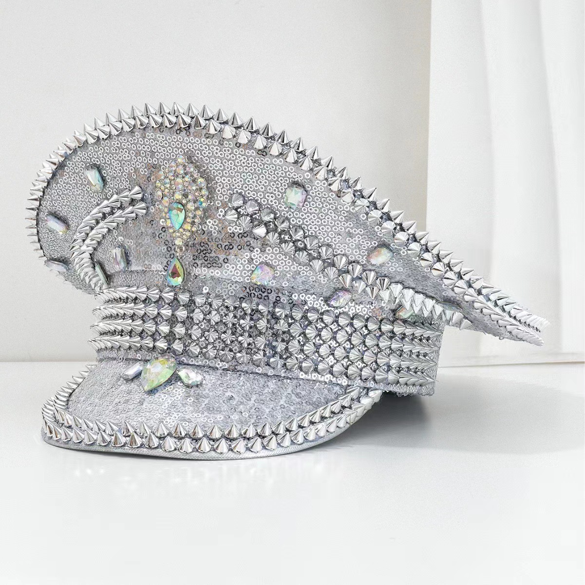 Sombrero azul marino con incrustaciones de diamantes, boina estilo punk, sombrero y2k, sombrero de marinero para mujer con ambiente otoñal e invernal, sombrero dorado para clima frío
