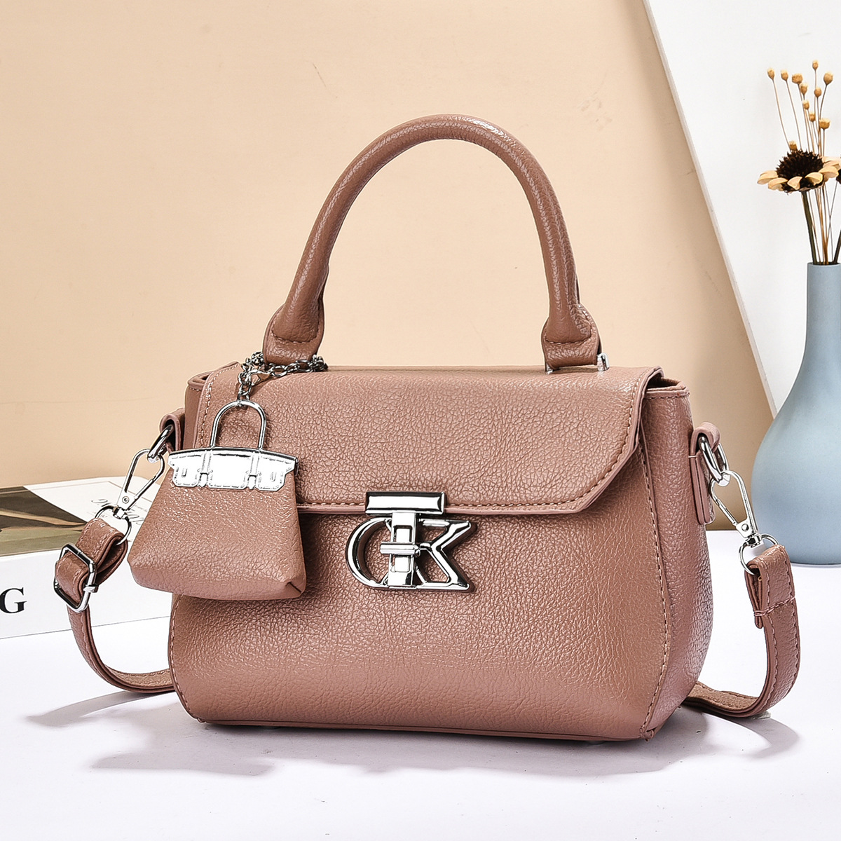 Bolso bandolera de todo fósforo estilo coreano simple y moderno mini bolso diagonal de moda de la fábrica bolso nuevo de verano
