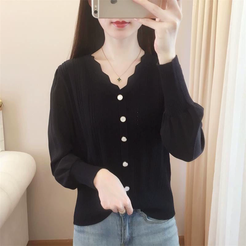 Весенний шифоновый вязаный укороченный белый приятный к телу свитер, корейский стиль, V-образный вырез