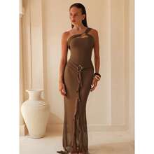 �W���߼��Іμ��B�wӾ��Ů�W��͸ҕ����ȹ���b��Ȫ�ȿ羳��Ӿ�b