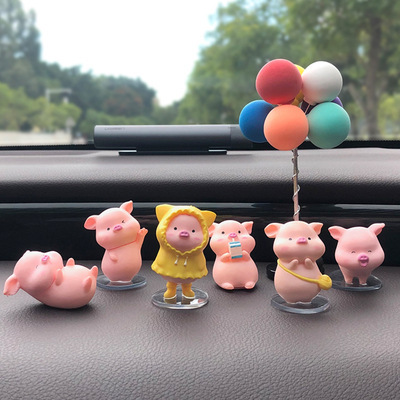Adornos para el automóvil Adornos de la consola central del automóvil del cerdito de la red de Internet Adornos para el automóvil Dibujos animados creativos Decoración linda del automóvil Mujer