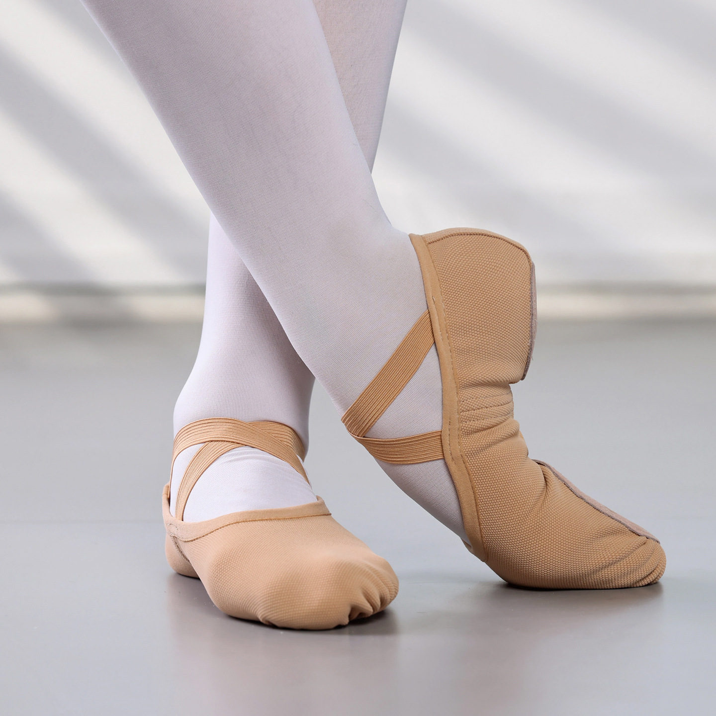 Dance Shoes with Exposed Instep, Four-Sided Elastic Fabric, Soft Sole for Adults and Children, Suitable for Female Chinese Dance Exams, Cat Paw Practice Shoes