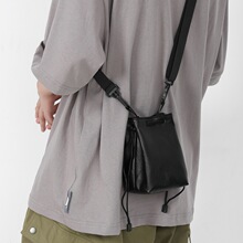 ����б��������e���s��ϵ���bб��μ��ins��С����ʿ�\�ӿ��