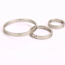 ���a�⾀���� ��Ȧ�A�ο��h �\�Ͻ𿨿� �k����Ʒ耳׿�