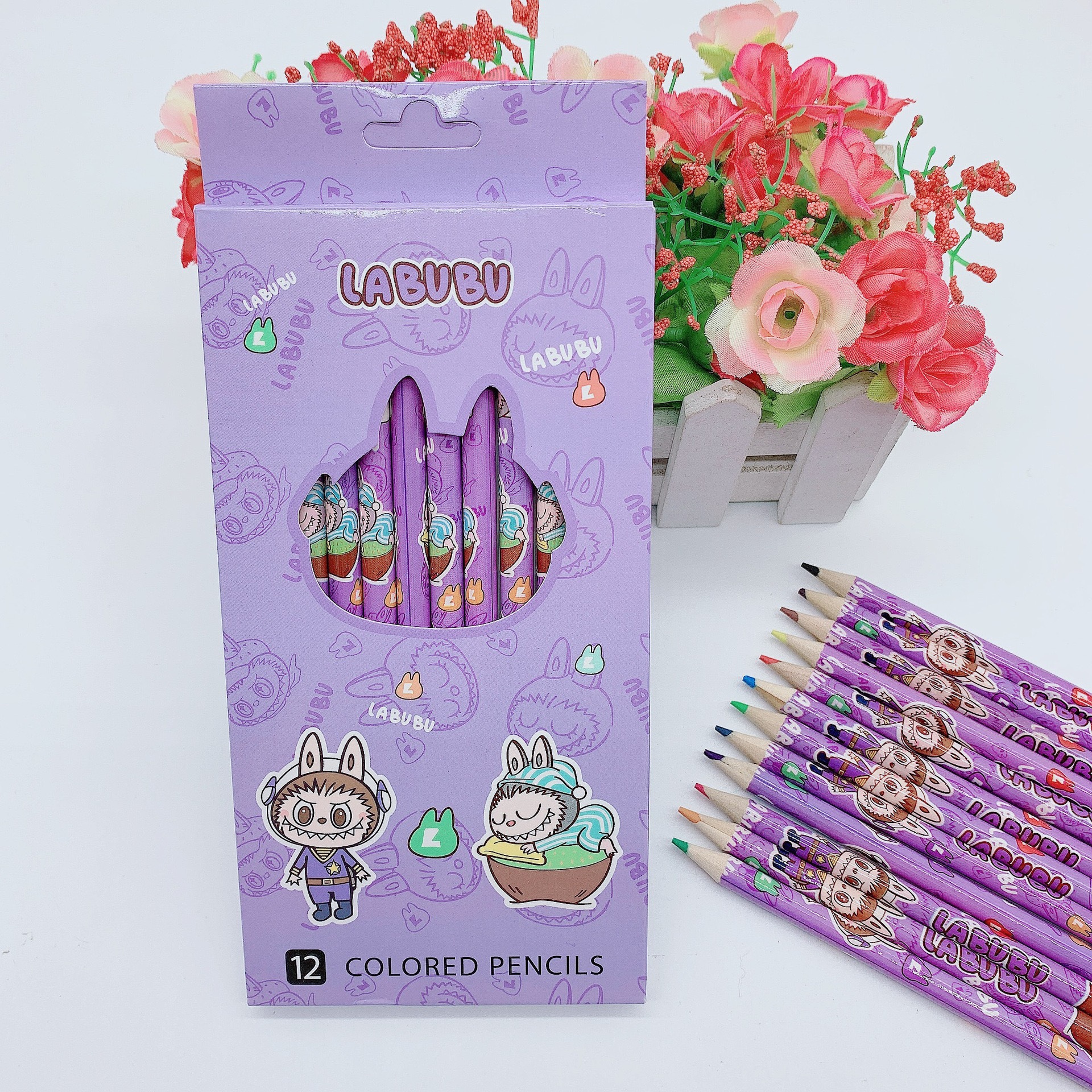 Cartoon wooden stationery painting
