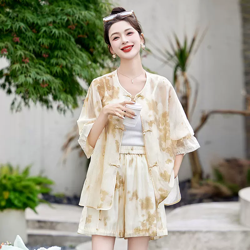 时尚套装夏季重工刺绣盘扣防晒休闲外套半裙两件套裙ZQ88072