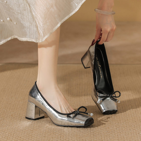 French Style Retro Pig-Nose Leather Ballet Shallow Mouth Square Toe Mary Jane Shoes with Bow silver