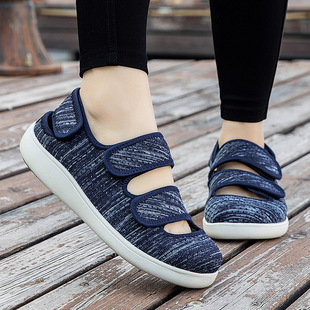 2025 Summer Lightweight Breathable Casual Cloth Sandals Trendy Velcro Wide Toe Lazy Shoes Croc Shoes Parents Sandals