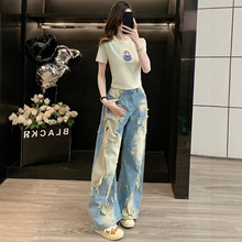 �r�ִ���һ����Ů�ļ����p�g�̿����T���������ţ��ѝ�ɼ���