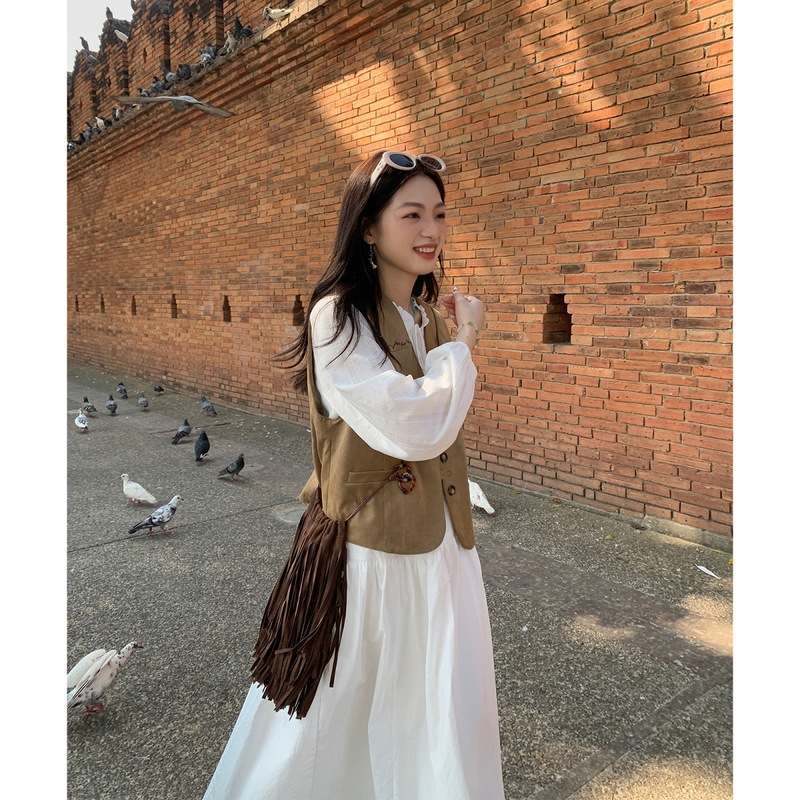 Sisilyon 巴恩风~复古麂皮绒刺绣叠穿马甲女春小个子坎肩短款外套|undefined