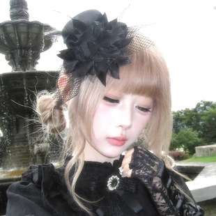 ���ڸ����Llolita�^͹ź�ɫ�W��������ëС�Yñ�l�A߅�A�l�