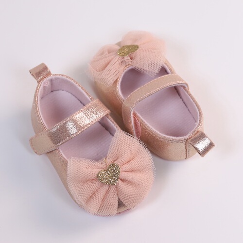 Baby toddler shoes, love bow, small lace, girl's first pair of toddler shoes, baby shoe